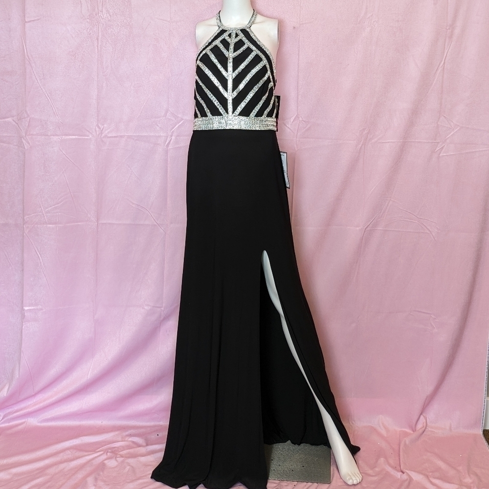 Blondie Nites Open Back Black Embellished Formal Prom Evening Gown size 11
